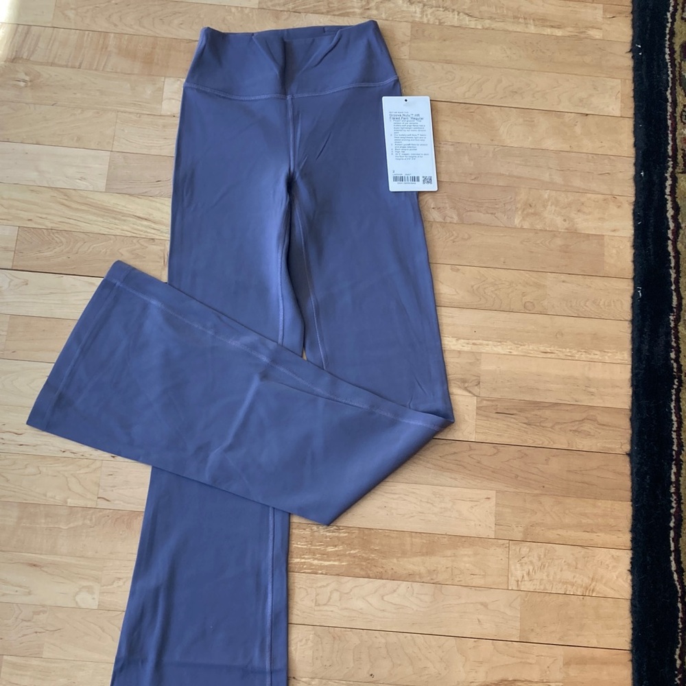 NWT Lululemon groove flare pant size 2
